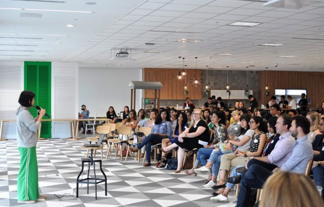 Grab’s Head of People, Chin Yin Ong, addressing the crowd during her Speaker Session